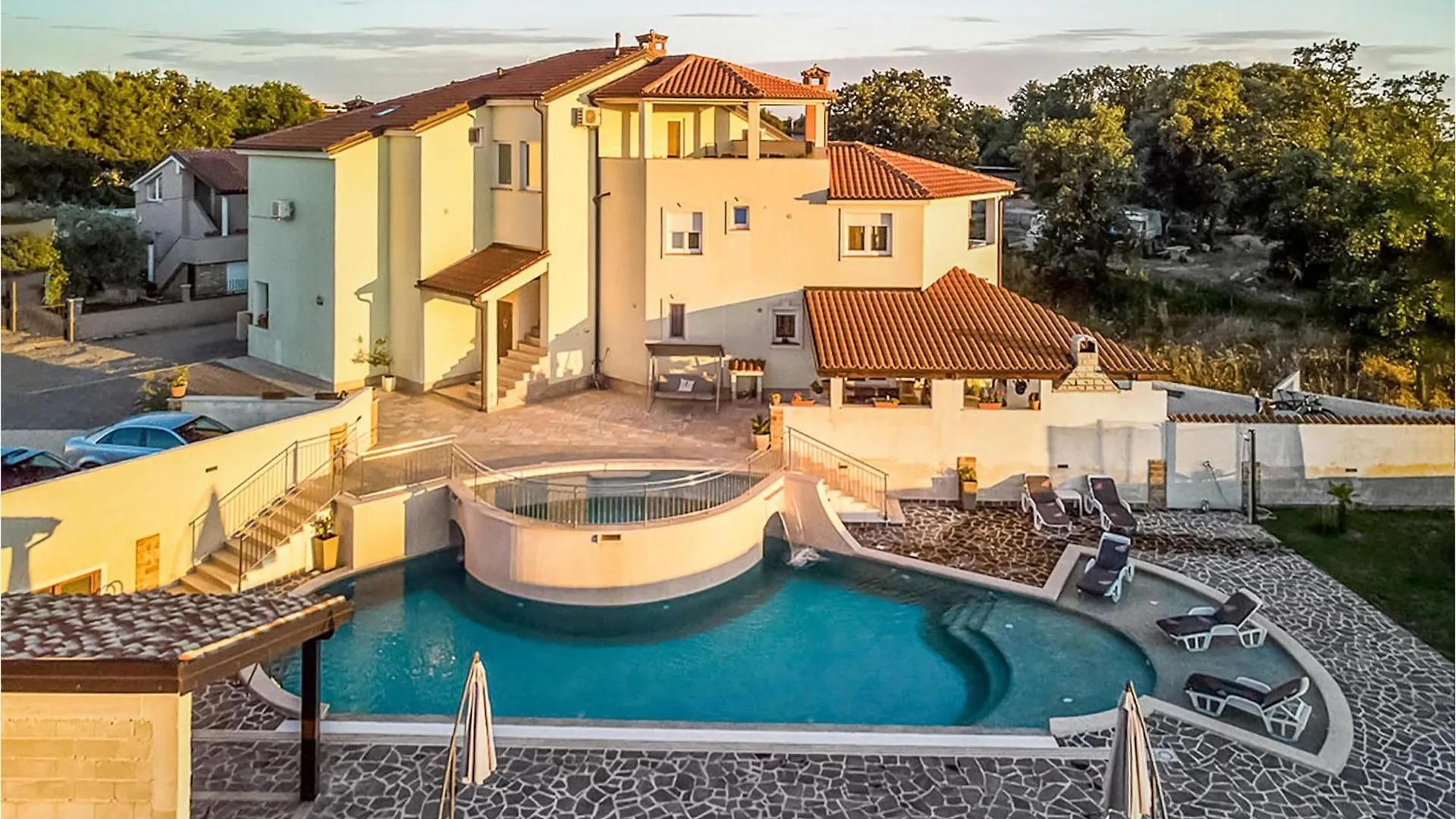 Lovely Apartment In Pula With Kitchen Croatia
